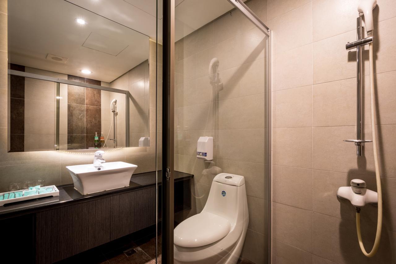 Yundu Business Hotel Mailiao Eksteriør bilde