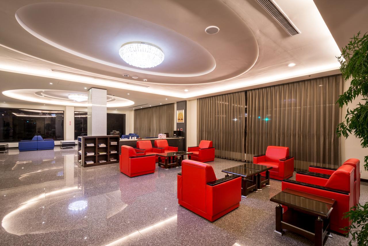 Yundu Business Hotel Mailiao Eksteriør bilde